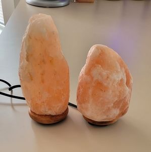 Himalayan salt lamps (set of two)